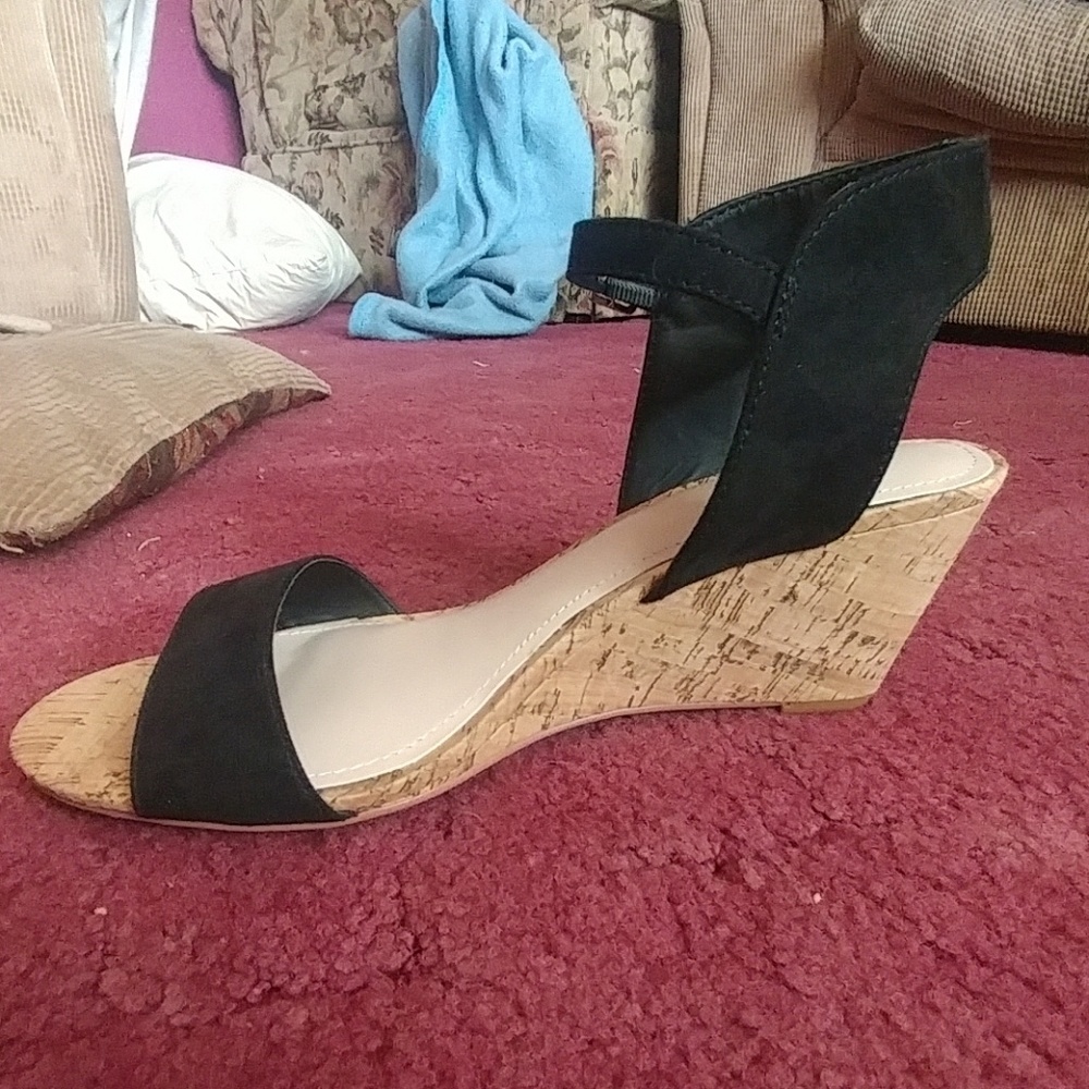 Wedge sandles
